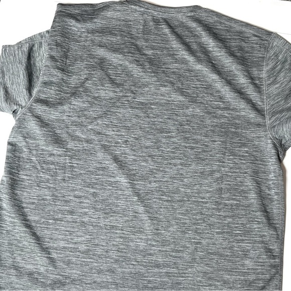 New Id Ideology Birdseye Mesh V-Neck T-Shirt Color Stormy Heather L - Picture 6 of 7